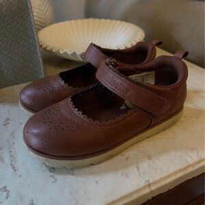 Stride Rite Brown Dress Shoes Classic Mary Jane Design